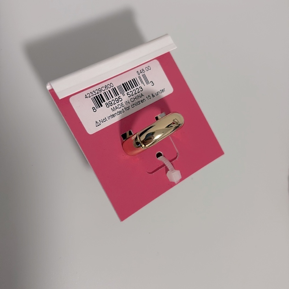 Lot of 2x NWT [Betsey Johnson] XOXO Pearl Heart Statement Earrings & Ring Set - Picture 15 of 15